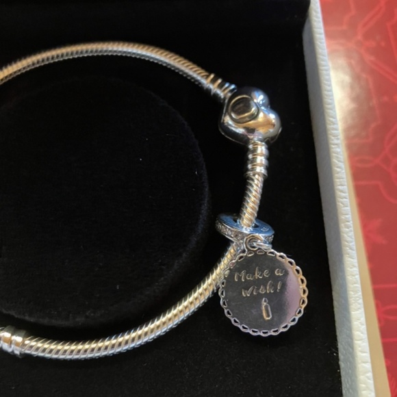 Pandora Bracelet w/ Charms - Picture 4 of 8